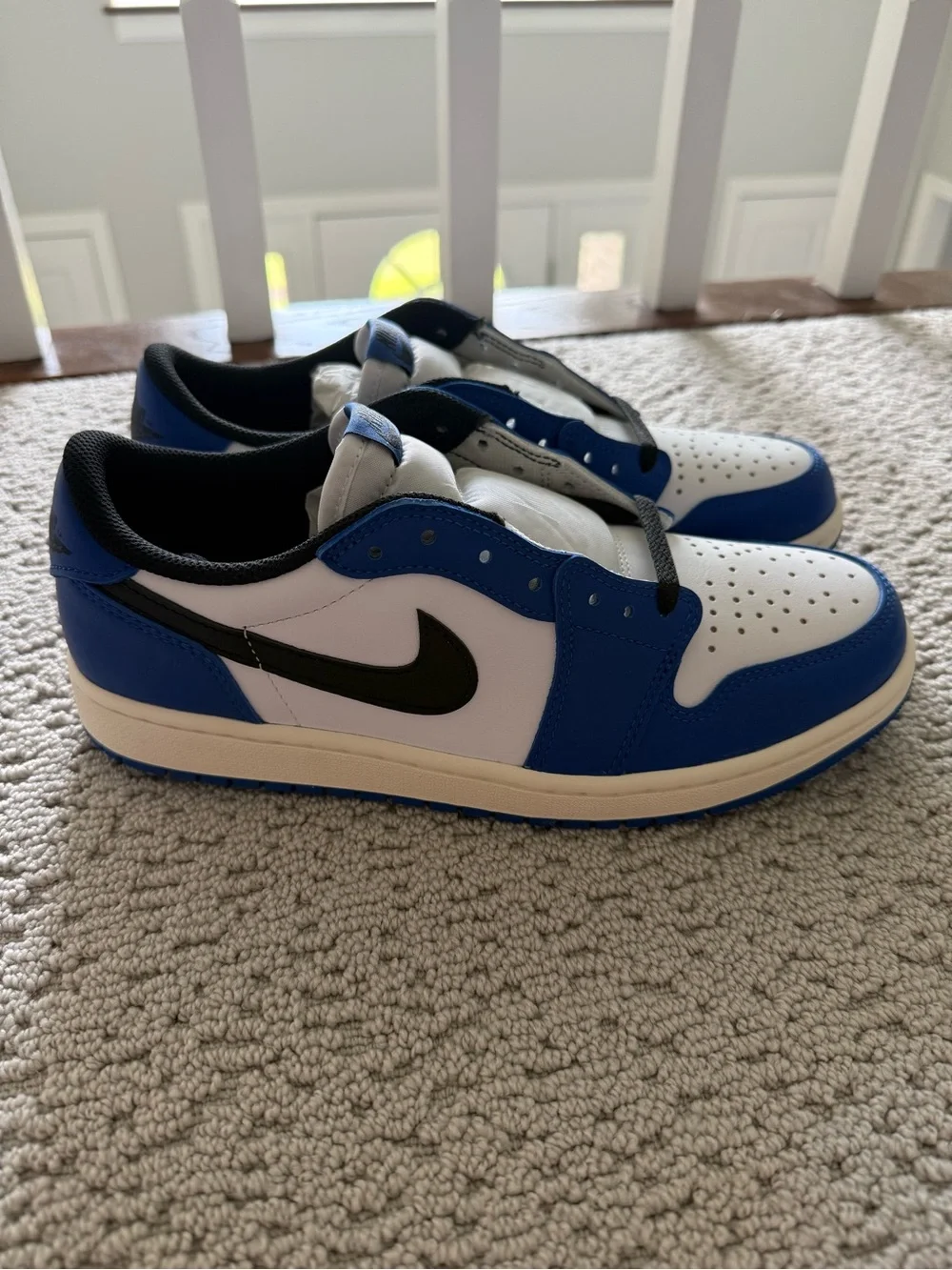 Men’s Jordan 1 Retro Low Royal - New in Box size 9.5